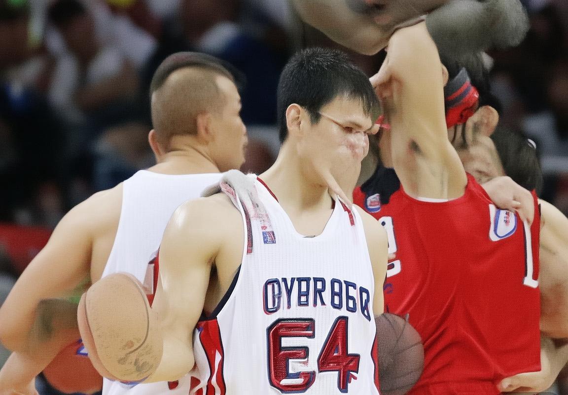 2020年NBA勇士独行侠巅峰对决：精彩瞬间与战术分析(图4)